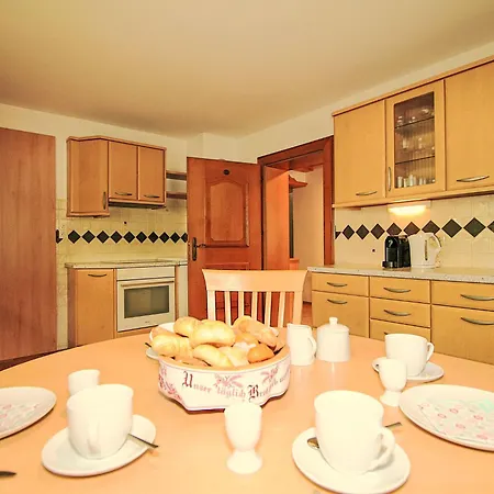 Manuel By Interhome